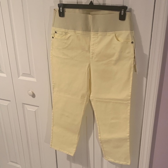 Foxcroft Denim - NWT - Foxcroft NYC Women's Yellow Jeans